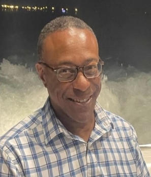 Dexter White